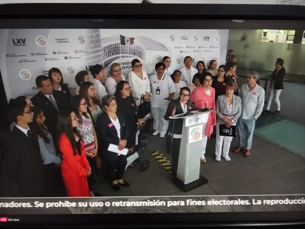 Rueda de prensa en el Senado de la República
